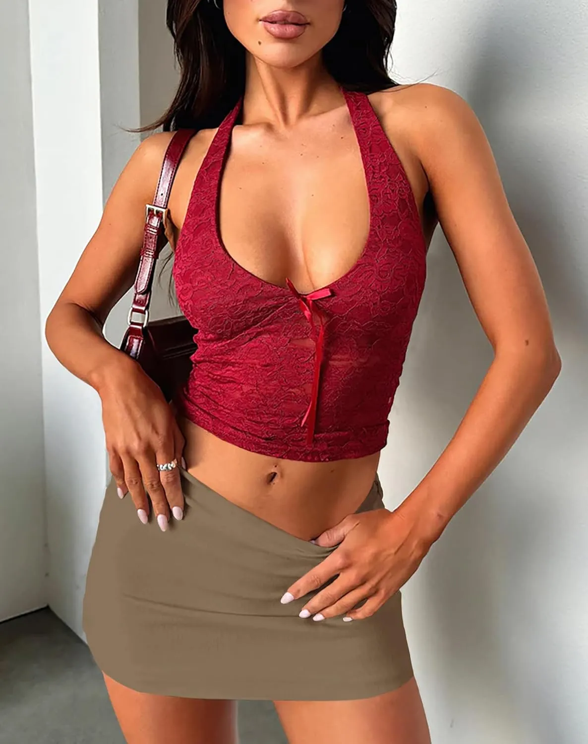 Tsher Women's Sexy Mid Waist Contrast Edge Split Hem Elastic Sports Mini Skirt